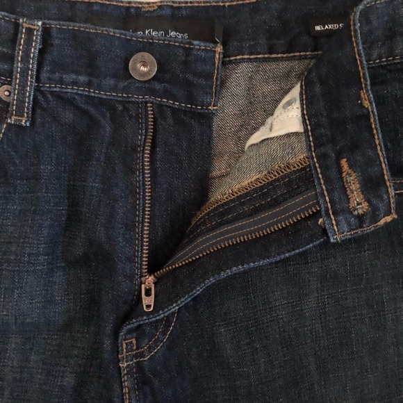 Calvin Klein Dark Jeans. 34x33 - Picture 4 of 8